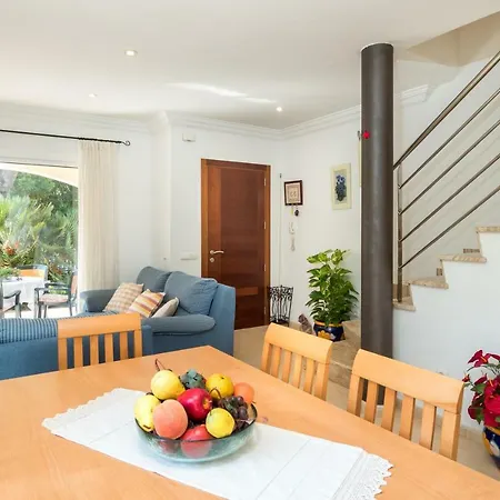 Tamarells With Garden Next To Alcudia بيت للعطل